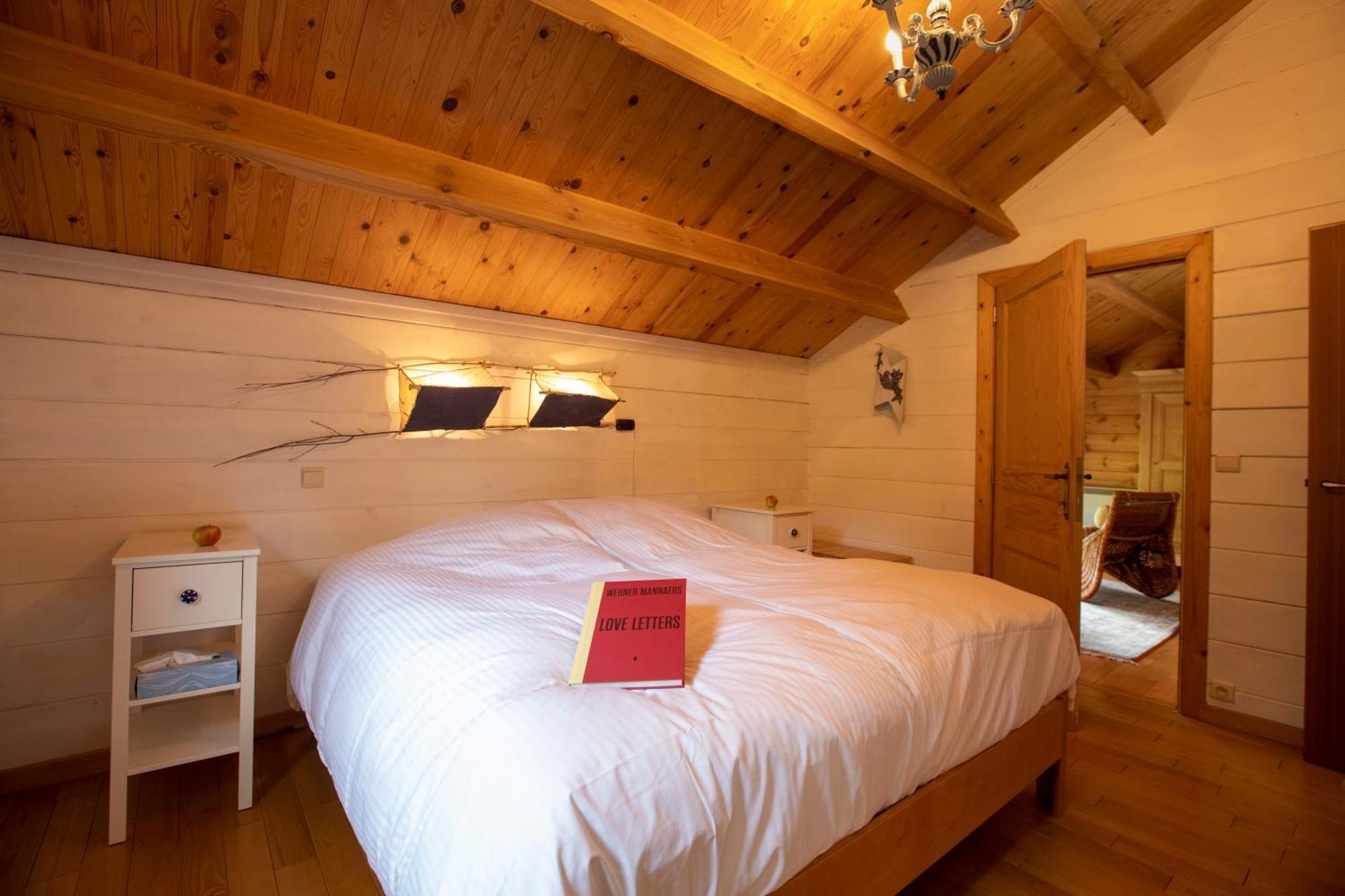 Les Avernas En Bas Romantic Getaway Lierneux Exterior photo
